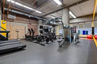 360 W Illinois Street #4E, Chicago, IL 60654 - Photo 18