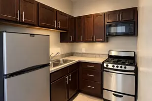 823 W Buena Ave, Chicago, IL 60613 - Photo 6