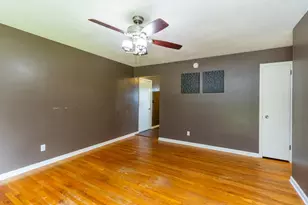 303 Hough Dr, Machesney Park, IL 61115 - Photo 10