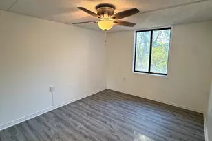 1750 N Marywood Ave, Aurora, IL 60505 - Photo 16