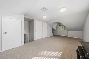754 S York St, Elmhurst, IL 60126 - Photo 10