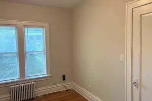 322 College Ave, Dekalb, IL 60115 - Photo 12