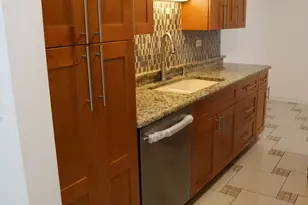 860 E Old Willow Rd, Prospect Heights, IL 60070 - Photo 18