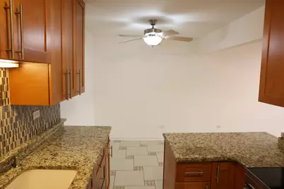 860 E Old Willow Road #136, Prospect Heights, IL 60070 - Photo 24