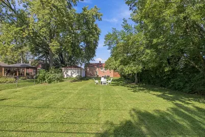 2037 E Touhy Avenue, Des Plaines, IL 60018 - Photo 14