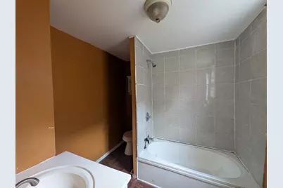 11833 S Harvard Avenue, Chicago, IL 60628 - Photo 4