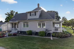 1211 E Broadway St, Streator, IL 61364 - Photo 20