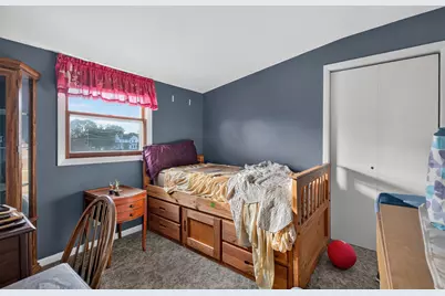 1211 E Broadway Street, Streator, IL 61364 - Photo 16
