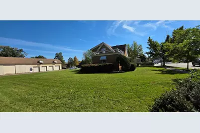 302 Washington Street, Algonquin, IL 60102 - Photo 12