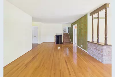 7307 N Karlov Avenue, Lincolnwood, IL 60712 - Photo 6
