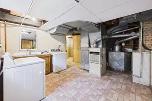 7307 N Karlov Ave, Lincolnwood, IL 60712 - Photo 54