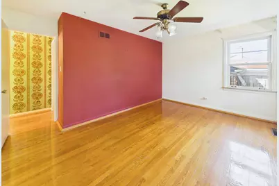 7307 N Karlov Avenue, Lincolnwood, IL 60712 - Photo 26