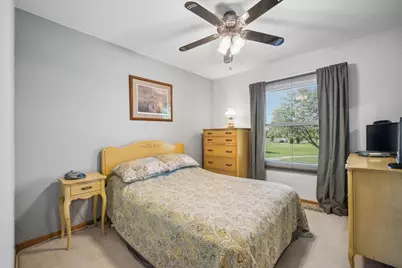 1185 S Appletree Lane, Bartlett, IL 60103 - Photo 10