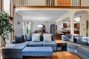 5131 Regents Park Rd, Rockford, IL 61107 - Photo 8