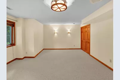 5131 Regents Park Road, Rockford, IL 61107 - Photo 34