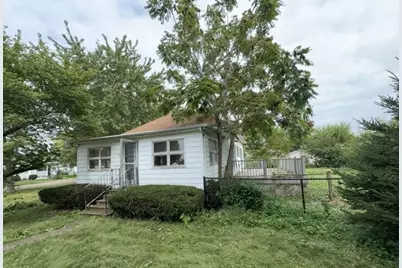 103 S Chicago Avenue, Ladd, IL 61329 - Photo 10