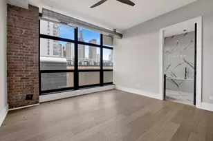 23 N Green St, Chicago, IL 60607 - Photo 10