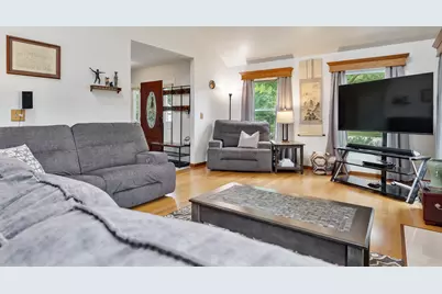 881 Willowbrook Drive, Wheeling, IL 60090 - Photo 56