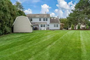881 Willowbrook Dr, Wheeling, IL 60090 - Photo 12