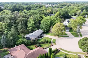 1175 Royal Blvd, Elgin, IL 60123 - Photo 22