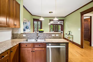 3043 W Logan Blvd, Chicago, IL 60647 - Photo 14