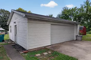 115 7th St, Streator, IL 61364 - Photo 18