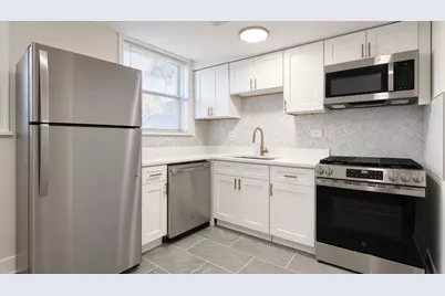 4347 W Irving Park Road #GE, Chicago, IL 60641 - Photo 2