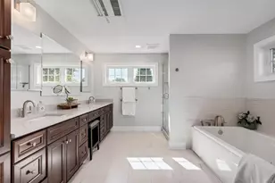 832 Sherwood Rd, La Grange Park, IL 60526 - Photo 24