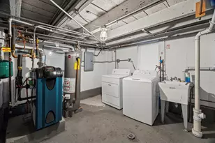 2835 S Farrell St, Chicago, IL 60608 - Photo 12