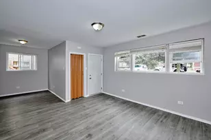 824 S 13th Ave, Maywood, IL 60153 - Photo 4