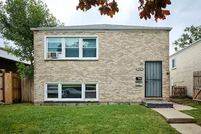 824 S 13th Avenue, Maywood, IL 60153 - Photo 2