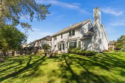 1460 Prairie Crossing Drive, West Chicago, IL 60185 - Photo 32