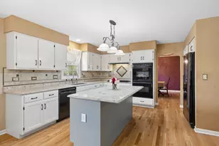 23034 Persimmon Ln, Plainfield, IL 60586 - Photo 10