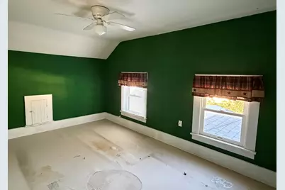 217 W Railroad Street, Lena, IL 61048 - Photo 34