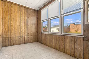 3046 N Davlin Ct, Chicago, IL 60618 - Photo 12