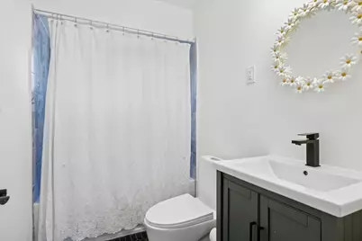 644 W Hinsdale Avenue, Hinsdale, IL 60521 - Photo 8