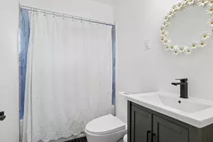644 W Hinsdale Ave, Hinsdale, IL 60521 - Photo 8