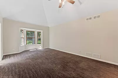 3401 Thunderbird Lane, Crystal Lake, IL 60012 - Photo 18