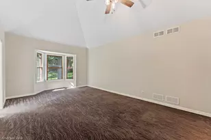 3401 Thunderbird Ln, Crystal Lake, IL 60012 - Photo 18