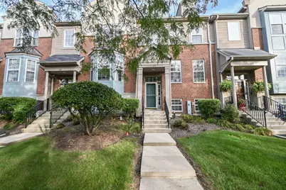 105 Station Park Circle, Grayslake, IL 60030 - Photo 2