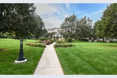 105 Station Park Circle, Grayslake, IL 60030 - Photo 28