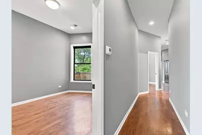 4834 S Prairie Avenue #3, Chicago, IL 60615 - Photo 8