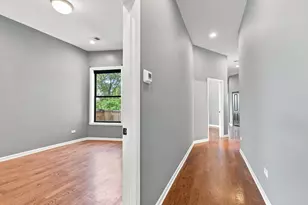 4834 S Prairie Ave, Chicago, IL 60615 - Photo 8