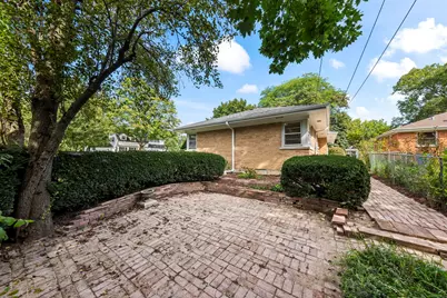 320 N Main Street, Mount Prospect, IL 60056 - Photo 20