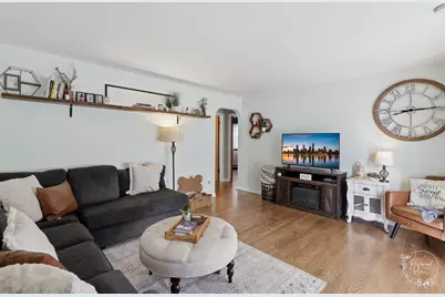1051 Cook Boulevard, Bradley, IL 60915 - Photo 2
