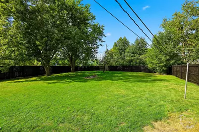 1051 Cook Boulevard, Bradley, IL 60915 - Photo 20