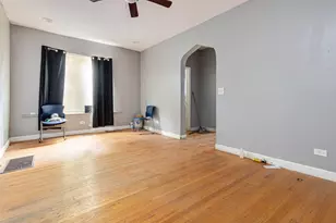 1817 S Harding Ave, Chicago, IL 60623 - Photo 4