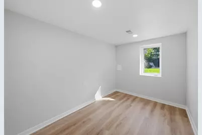 6733 S Throop Street, Chicago, IL 60636 - Photo 16