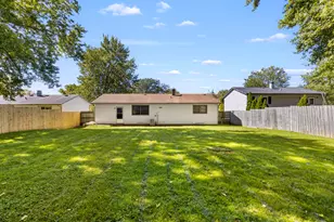 1816 8th Ave, Belvidere, IL 61008 - Photo 2