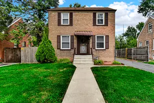 256 E 140th Pl, Dolton, IL 60419 - Photo 1